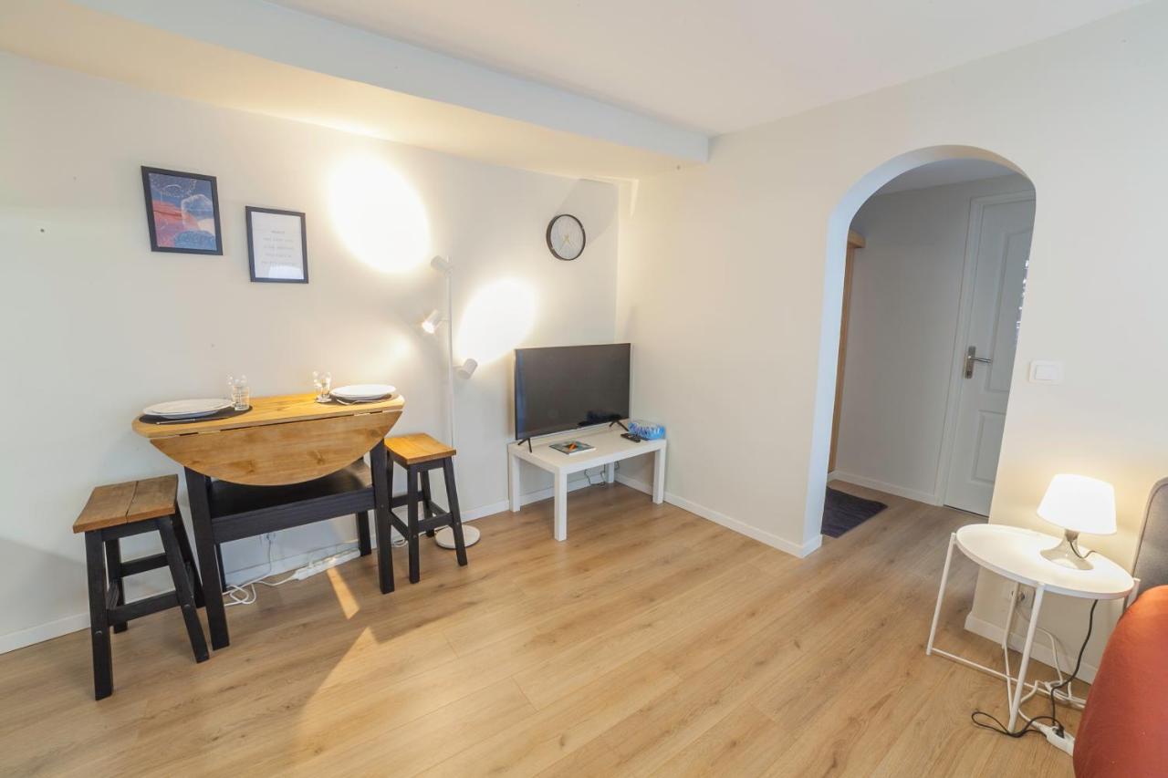 Prestigeloc - 3 Studios Au Choix - 2 Avec Sauna Prive Gratuit, 1 Avec 3 Couchages, Centre-Ville Orleans Exterior photo