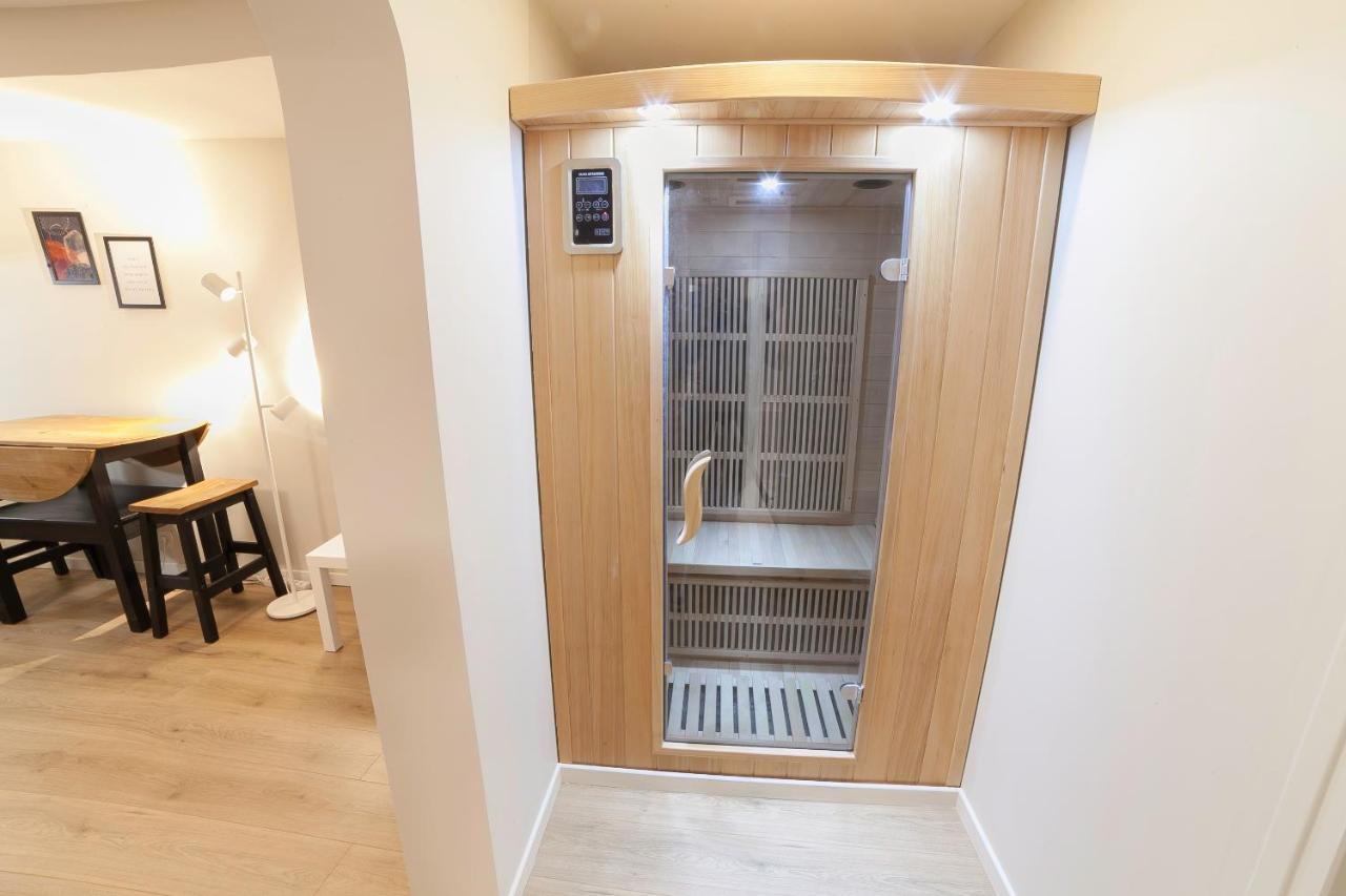 Prestigeloc - 3 Studios Au Choix - 2 Avec Sauna Prive Gratuit, 1 Avec 3 Couchages, Centre-Ville Orleans Exterior photo