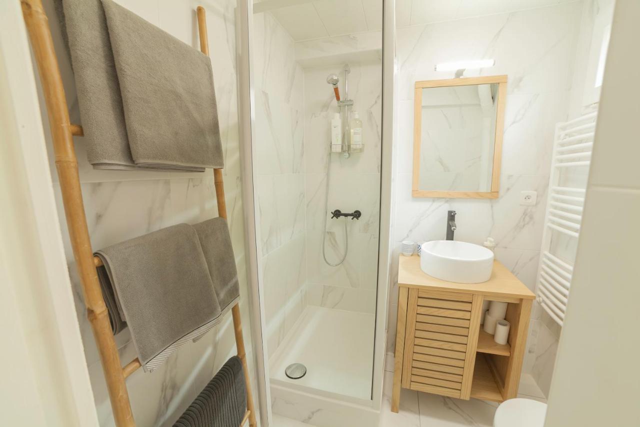 Prestigeloc - 3 Studios Au Choix - 2 Avec Sauna Prive Gratuit, 1 Avec 3 Couchages, Centre-Ville Orleans Exterior photo