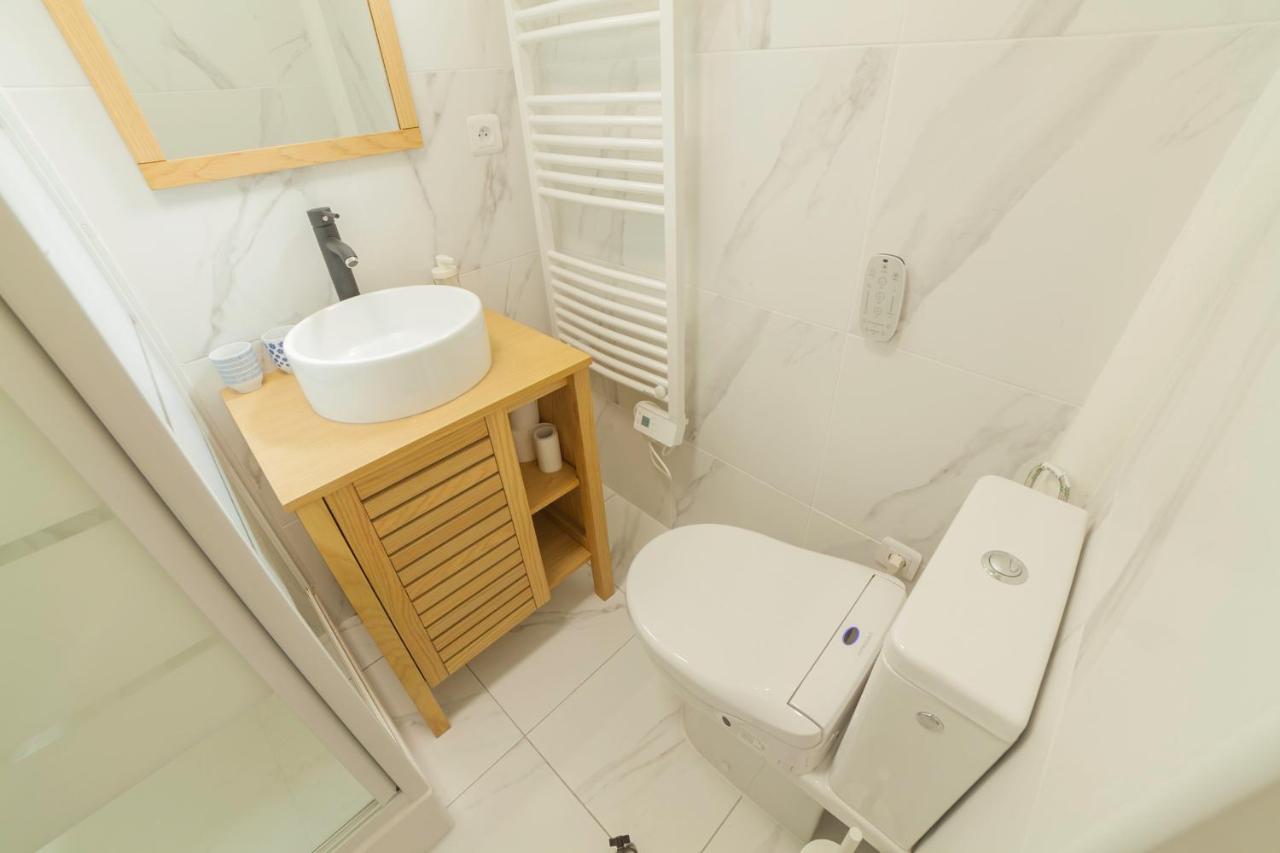 Prestigeloc - 3 Studios Au Choix - 2 Avec Sauna Prive Gratuit, 1 Avec 3 Couchages, Centre-Ville Orleans Exterior photo